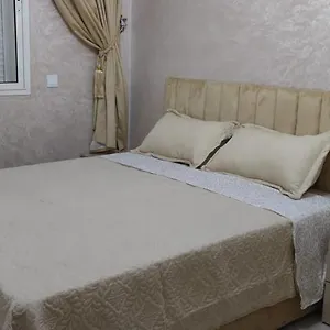 Appartement Hay Salam Reserve Aux Familles, Agadir